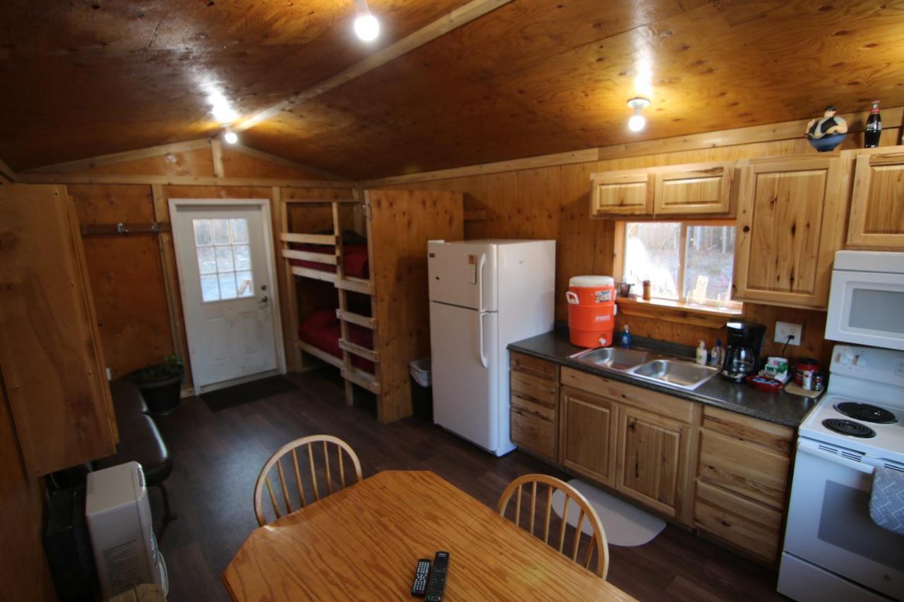 Alaskan Adventure Dry Cabins Pleasant Valley 外观 照片